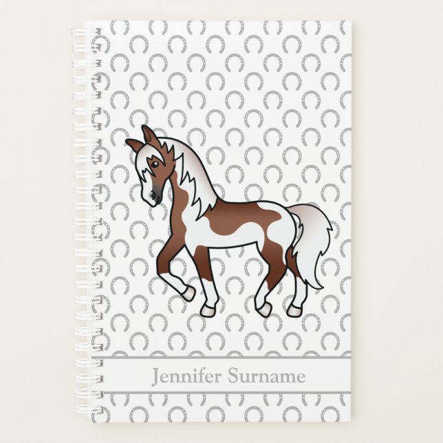Agenda Cavalo Marrom Pinto Cartoon Trotando & Texto Perso (Frente)