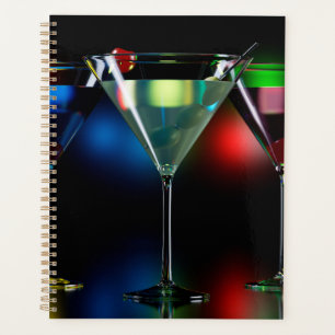 Agenda Cocktails diferentes em óculos de martini com luze