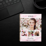 Agenda Colagem de fotos em mármore rosa 2025<br><div class="desc">Crie sua própria colagem de fotos exclusiva. Use quatro,  quatro da sua foto favorita. Personalizar e um ano,  nome e texto. Impressão de mármore rosa como fundo,  texto preto.</div>