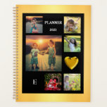 Agenda Crie seu próprio monograma de colagem de fotos da<br><div class="desc">Crie sua própria colagem de fotos da família,  monograma único. Adicione suas próprias fotos pessoais,  texto,  aspas,  monograma e nome para personalizar.</div>