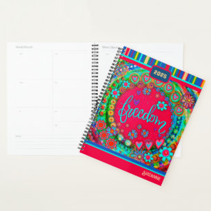 Agenda Diversão Colorida Corações Florais Data da Liberda