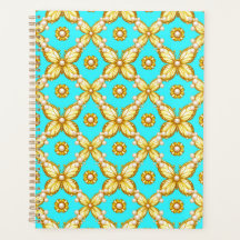 Estética feminina borboleta dourada elegante