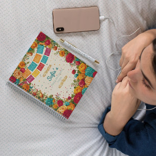 Agenda Fiesta de Colores Quinceanera, costume