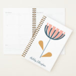 Agenda Floral Minimalista de Flor de Folk de Nome Persona<br><div class="desc">Mantenha-se organizado em estilo com este planejador personalizado com um moderno design floral minimalista. O layout limpo e o trabalho de arte botânico contemporâneo tornam-no perfeito para estudantes, profissionais e indivíduos ocupados que amam chic e papelaria funcional. Ideal para agendamento, tomada de notas e definição de metas com um toque...</div>