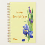 Agenda Flores de Mola de Aquarelas - Personalizadas Amare<br><div class="desc">Esta planejadora feminina personalizada apresenta flores de mola (íris e croco) e uma paleta colorida de laranja amarelo pastel e orvalho-sujo. O modelo está pronto para você personalizar o cobrir frontal com o ano, seu nome e título (atualmente a Linda Vida de Violet). O cobrir traseiro tem um padrão floral...</div>
