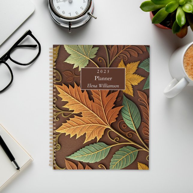 Agenda Folhas de outono marrons, Douradas e verdes (Criador carregado)