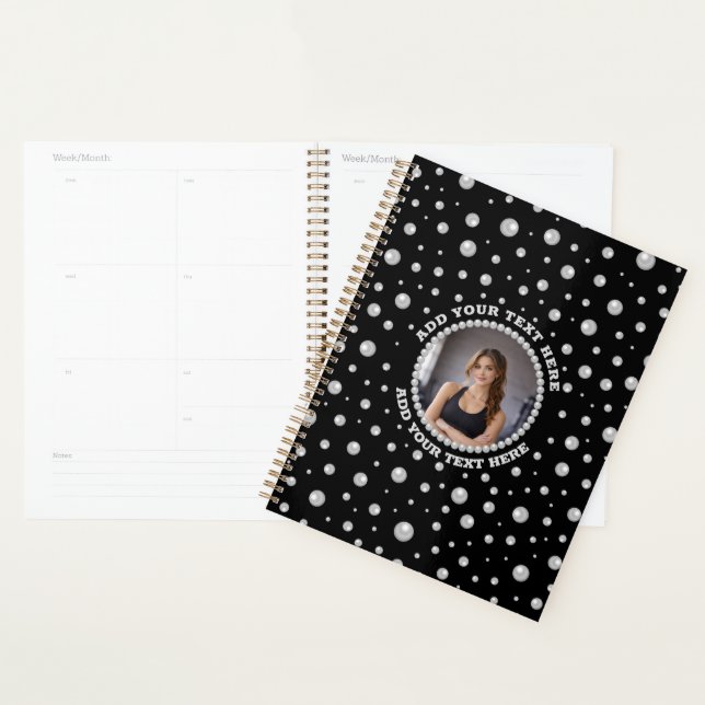 Agenda Foto Personalizada com Círculo de Pérolas em Preto (Exibição)