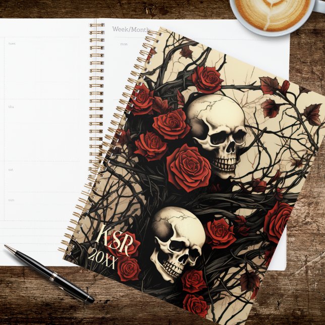 Agenda Gothic Skulls and Red Roses Monogram  (Criador carregado)