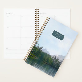 Agenda Lago cênico no diário personalizado das montanhas
