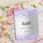 Agenda Lavanda violeta de prata<br><div class="desc">Um fundo com aparência de prata falsa decorado com violeta,  confete de lavanda. Personalize e adicione um nome,  título e ano.</div>