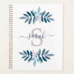 Agenda Lilac Watercolor Floral Monograma<br><div class="desc">Design com uma cruz floral de cor aquosa.</div>
