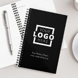 Agenda Logotipo da empresa personalizado Promocional de n<br><div class="desc">Faça uma declaração ousada com nosso planejador preto de promocionais de negócios com logotipo personalizado da empresa. Adicione facilmente o logotipo de sua empresa e informações essenciais de negócios para um toque personalizado. Aumente sua identidade de marca selecionando uma cor de fundo que se harmoniza com sua paleta de marca...</div>