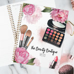 Agenda Makeup Artist Appoint Book<br><div class="desc">Burst com matizes vibrantes e floresces brancos, este impressão é um banquete visual perfeito para artistas de maquiagem, blogs de beleza, influenciadores e qualquer pessoa que busque um toque de elegância floral colorida com um toque de vidro. Apresentando peônias rosa brilhantes, paleta de maquilhagem, pincéis de maquilhagem e batom. Você...</div>