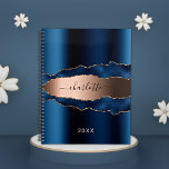 Agenda Marinho Blue rosa dourado metal agate nome do márm<br><div class="desc">Azul rosa dourado faux metal e agate,  impressão de pedra mármore como fundo. Personalize e adicione seu nome. O nome é escrito com um moderno estilo escrito à mão.</div>