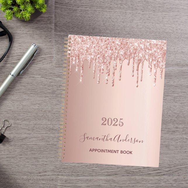 Agenda monograma cor-de-rosa com rosa dourado 2023 (Criador carregado)