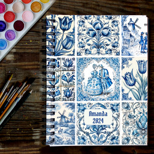 Agenda Monograma de quadros brancos de cor azul esbranqui