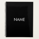 Agenda Monograma de texto personalizado branco preto míni<br><div class="desc">Nome personalizado mínimo preto e branco monograma monograma de texto simples e elegante Planejador personalizado moderno. Texto branco totalmente personalizável sobre fundo preto de cor simples. Você pode personalizá-lo com nome da empresa ou da empresa,  ano,  iniciais,  monograma etc</div>