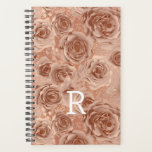 Agenda Monograma Rosa Floral Dourado<br><div class="desc">Este design foi criado através da arte digital. Pode ser personalizado na área fornecida ou personalizado escolhendo o clique para personalizar a opção adicional e alterando o nome, as iniciais ou as palavras. Você também pode alterar a cor e o estilo do texto ou excluir o texto de um design...</div>