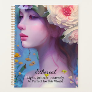 Agenda Mulher Angelic etérea com flores no cabelo