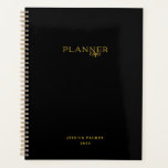 Agenda Nome Personalizado Dourado Preto Moderno Chic<br><div class="desc">Faça planos com este planejador preto e dourado moderno. Destacado com uma troca de letras decorativa, incluindo um nome e ano no cobrir frontal e preto. Acompanhe as metas semanais e mensais, as tarefas, os ganhos diários, as ideias e muito mais. Personalize o texto inferior com um nome, ano, citação...</div>