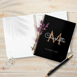 Agenda Ouro Preto Monograma Elegante Feminino Script 2023