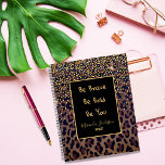 Agenda Padrão de leopardo negro castanho motivacional 202<br><div class="desc">Elegante,  legal,  glamouroso e feminino com padrão leopardo castanho,  ouro e preto,  decorado com confete de ouro. Personalize e adicione seu nome. Modelo por um ano,  letras amarelas. Um quadro negro com a citação motivacional: Seja Negrito,  Corajoso,  Seja Você. Perfeito para empresárias,  maquiadoras,  donas de lojas,  consultores.</div>