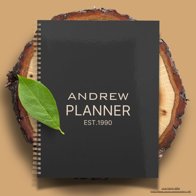 Agenda Personalizado Moderno elegante e elegante classe d (Modern text custom black planner for him.)
