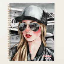 Piloto feminino e óculos de sol Cessna Avião Natal