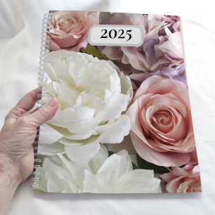 Agenda Planeador Floral Anual com Flores Rosa e Branco