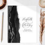 Agenda Planos de Casamento de Prata Preta do Script Geode<br><div class="desc">Este elegante planejador de casamento moderno apresenta uma design de cor-d-água preta, aparada com falso brilho prateado. Personalize facilmente o texto das cinzas de carvão em um fundo branco, com os nomes da noiva e do noivo em caligrafia manual sobre uma grande e pálida amostra de cinza. Adicione o título...</div>