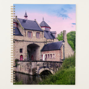 Agenda Porta histórica da cidade em Bruges