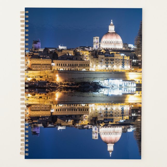 Agenda Porto da cidade antiga de La Valetta à noite (Frente)