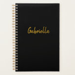 Agenda Preto personalizado e Dourado<br><div class="desc">Um planejador preto e ouro personalizado. Você poderá personalizar facilmente o cobrir frontal com um nome em ouro. O cobrir traseiro é preto sólido. Por favor,  veja todas as fotos. Este planejador personalizado também faria um presente único para ela.</div>