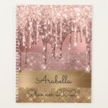 Agenda Rosa Dourado Brilhante Extraindo Dourados Strips M<br><div class="desc">Derramamento moderno, de luxo, rosa de ouro, gotejado em ouro e rosa, com faixas de brilho personalizadas, monogramas. Este design apresenta fitas cintilantes falsas e metal escovado em ouro, e brilho cor-de-rosa pincelado com modelo de texto de nome ou monograma. Acima da luz, pincelada rosa e dourada rosa pingando. O...</div>