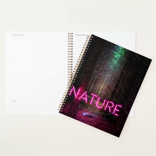 Agenda Sinal magenta da natureza neon-magenta da floresta (Exibição)