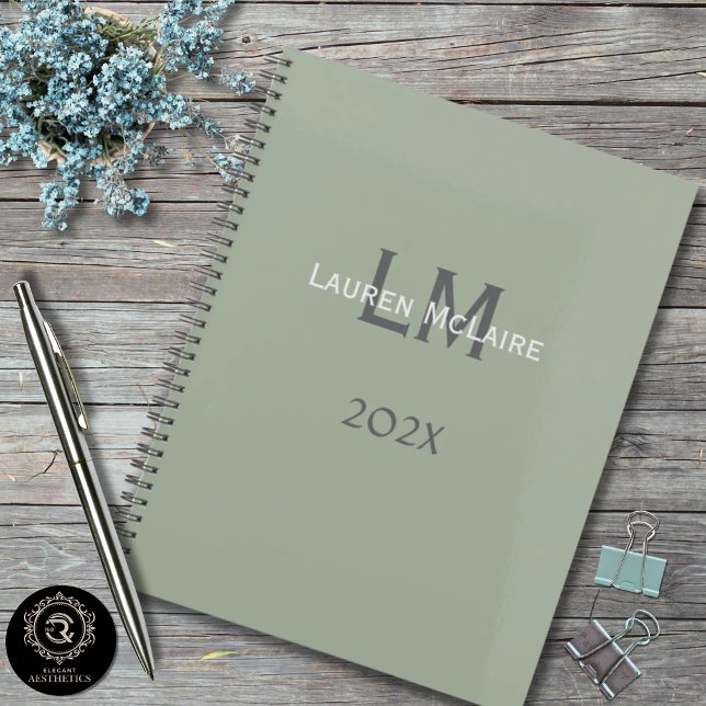 Agenda Terra Verde Salvia Orgânico Minimalista Terapeuta (Classic Sage Green Monogram Office Planning Planner)