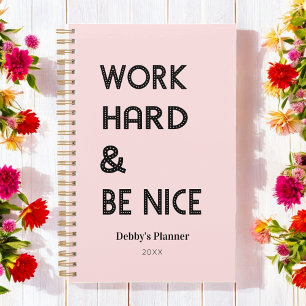 Agenda Tipografia Rosa Pastel de Cotação de Sucesso Inspi