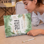 Agenda Verde Botânico e Dourado Personalizado Anualmente<br><div class="desc">verde botânico na moda e planejador anual de ouro falso. Personalizado com seu nome.</div>