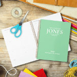 Agenda Verde de Casa Personalizada | Padrão<br><div class="desc">Crie os acessórios do seu escritório enquanto reforça a sua marca pessoal. Este planejador de negócios com logotipo de marca pessoal foi feito para empresários criativos e independentes. É um profissional, porém moderno e simples, com seu nome, sobrenome e tipo de negócio. O fundo verde-menta editável com tipografia branca o...</div>