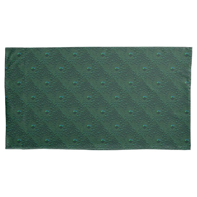 Água cai no metal verde (Frente-Esquerda)