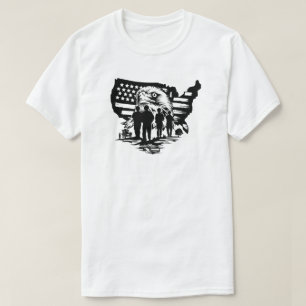 Águia Com Bandeira Americana E Soldados T-Shirt