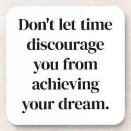 Alcançando a Porta copos plástica do seu Duro de s