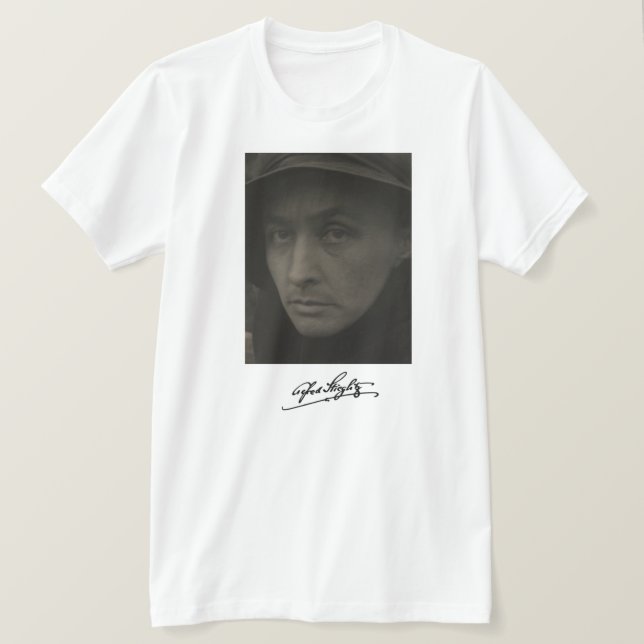 Alfred Stieglitz: Georgia O'Keeffe 1922 T-Shirt (Frente do Design)