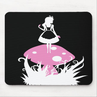 Alice no mousepad da obscuridade do país das