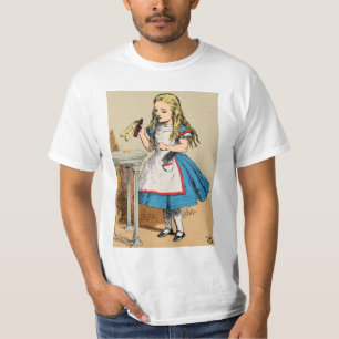 Alice no País das Maravilhas - Beba a camiseta ma