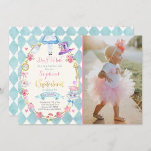 Alice no tea party do convite do aniversário de