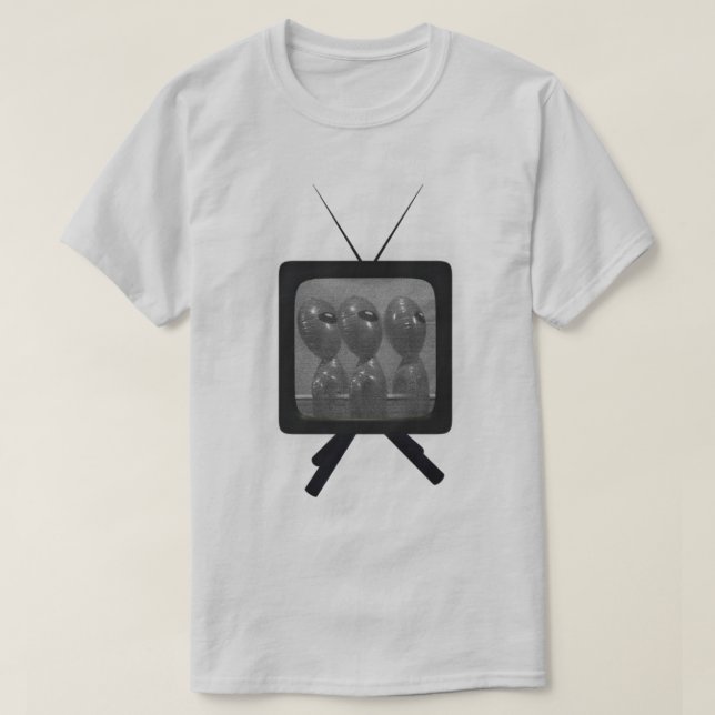 Alienígenas na camiseta da TV (Frente do Design)