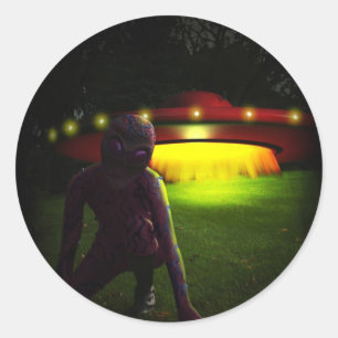 Aliens com adesivo inclinado