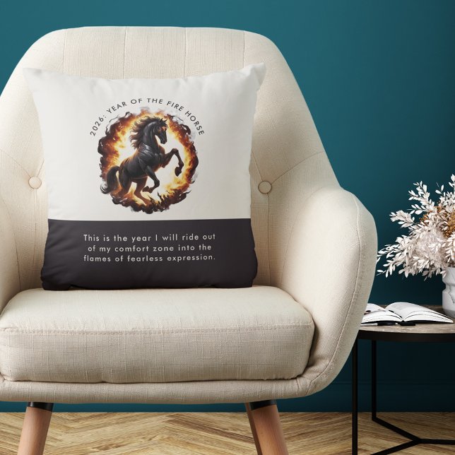 Almofada 2026 Year of the Fire Horse Motivational Quote (2026 Year of the Fire Horse Motivational Quote Throw Pillow)