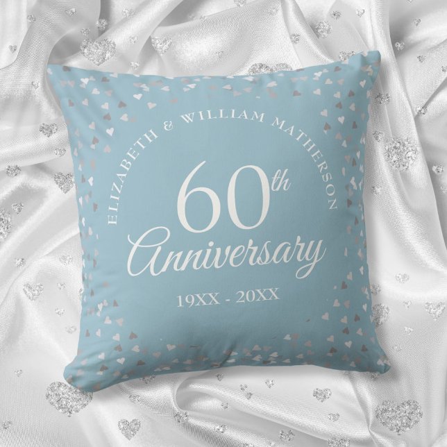Almofada 60º Aniversário do Casamento Amor Corações Confett (60th Wedding Anniversary Love Hearts Confetti Throw Pillow)